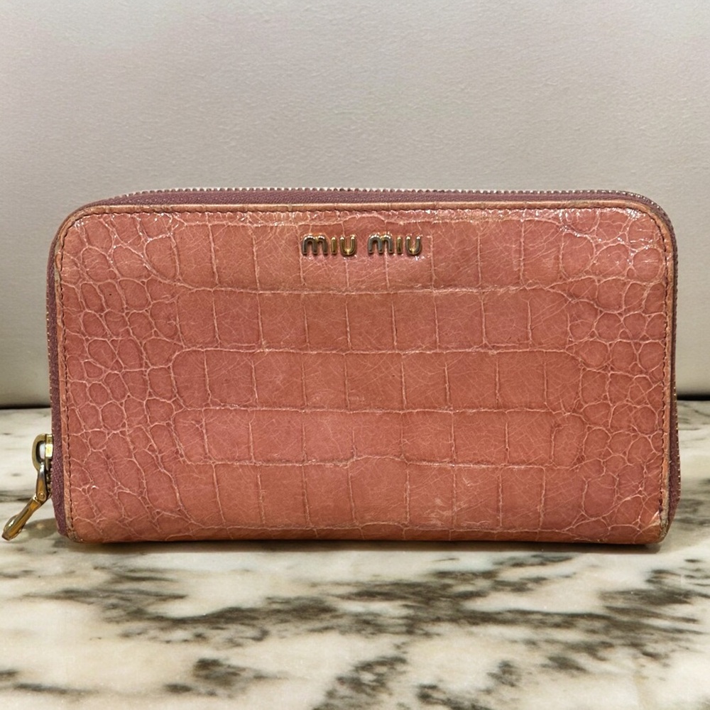Pink Miu Miu Wallet - image 4